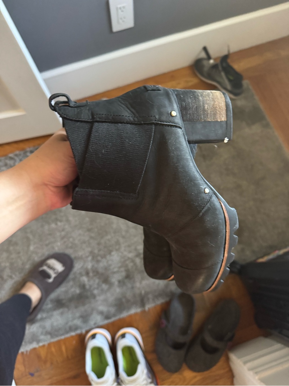 Sorel Addington Chelsea Boots